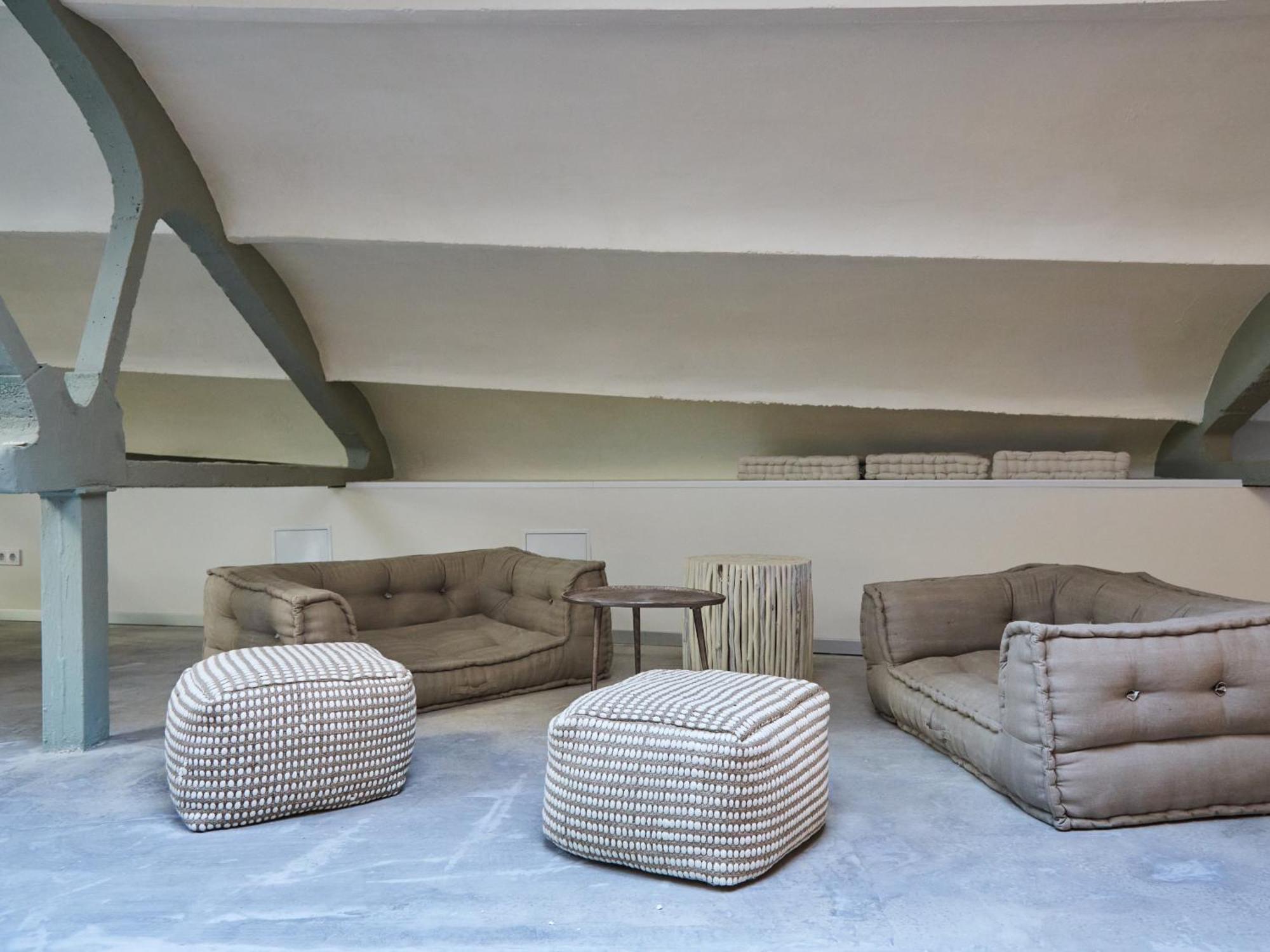 Ola Living Hostal Tetuan Madrid Bagian luar foto